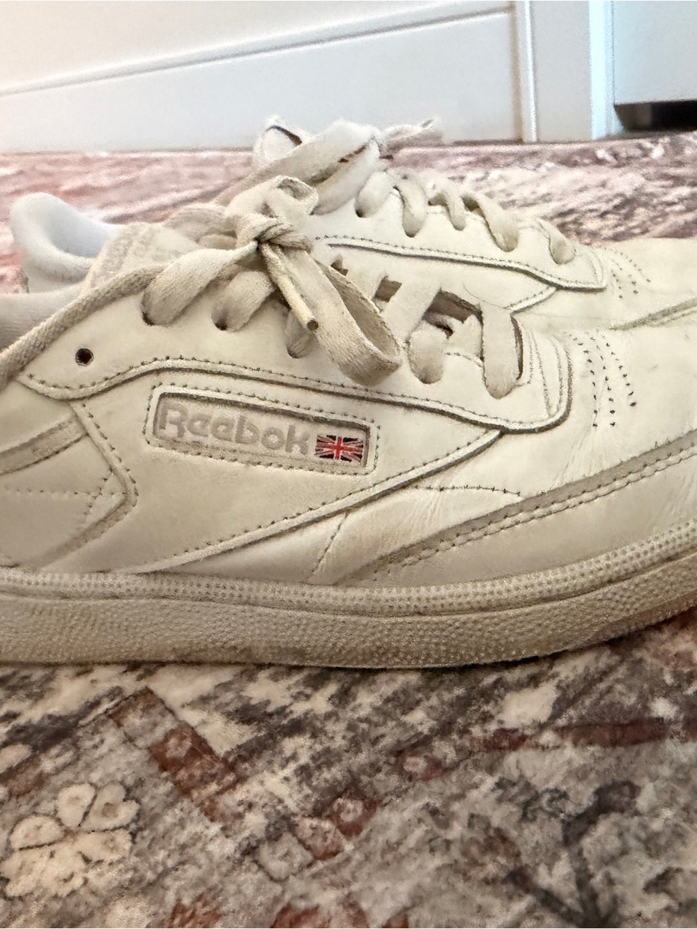 Reebok Off-White Leather Low-Top Sneakers